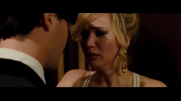 Amy Adams, Jennifer Lawrence in American Hustle