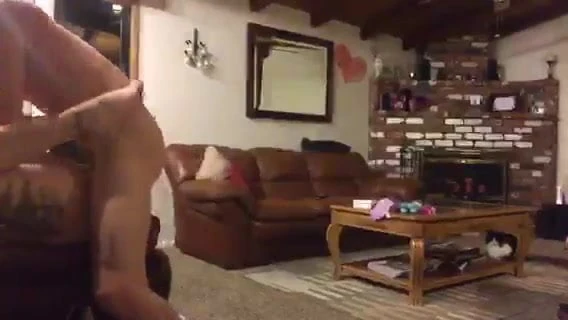 I let my girl fuck my friend when im at work