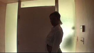 BBC-Obsessed MILF Kelly Leigh Loses Her Fucking Mind on Massive Black Cock