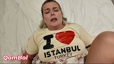 büyük götlü turist kadın istanbul’da otel personeliyle seks yapıyor