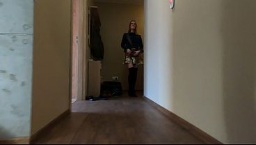 Cindy Sweet Chick first time public upskirt challenge