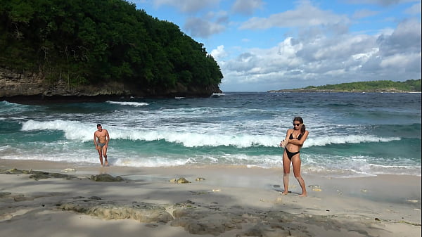 Deep blowjob from hot brunette stranger on the beach! Trailer