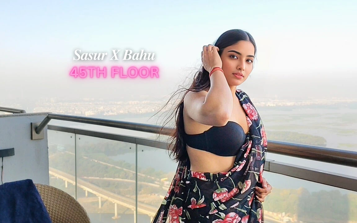 Indian Bahu having hardcore sex at 45th floor with Delhi city view