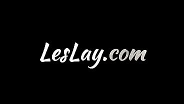 Lesbian Recruiters Recruit Entire Home – Haley Spades, Laura Bentle