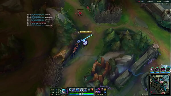 PETITE BLUE HAIRED WOMAN SCISSORS A MUSCULAR WOMEN, A MAN, AND A PETITE WOMEN