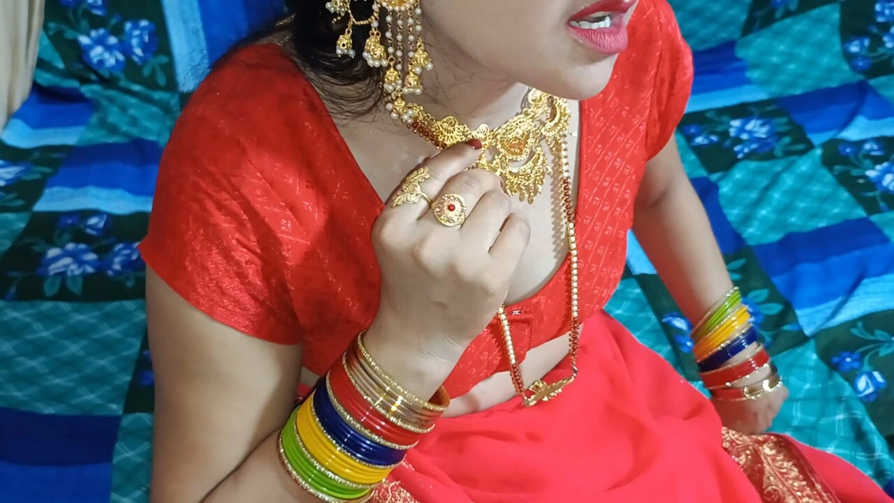 Sasur ji Fucked Indian Bahu as her husband was at deuty in Hindi Audio