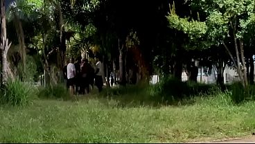 FUI PROCURAR UM SOLTEIRO SAFADO NO DOGGING! Marcamos com fãs na praça e eles apareceram