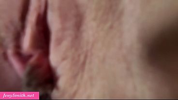 Hot MILF Jeny Smith decided to have a little fun and masturbate on camera in a new live show video