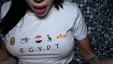 بنت الجيران المصرية بقت 19 سنة… هو مش كده بقى لازم تتجوز؟ – Egyptian XXX