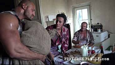 Taking Kinky Fetish Fun to the Limit with Fresh Produce (Perverse Family)