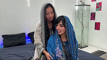 Incredible Threesome With Two Arabs With Big Tits and Tight Pussies – Aaliyah Yasin and Jade Presley