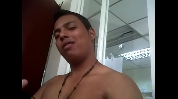 para q vean q la mujer venezolana si saben mamar…..