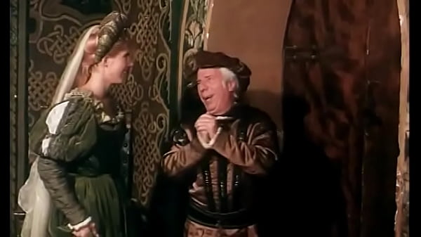 Superb blonde princess shows her hairy cunt after bath and gets her asshole drilled by singing teacher
