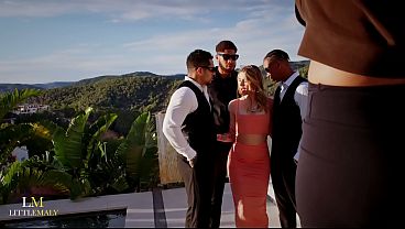 Unexpected 3 BBC Gangbang During Photoshoot,Irish Snowbunny Tina Snow Pissed On & Destroyed