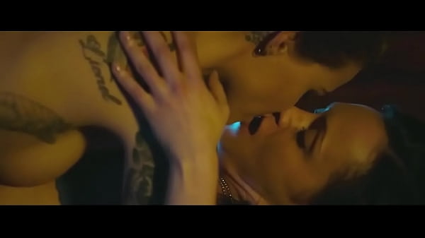 Christina Ricci, Ruby Rose in Around the Block (2013)