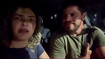 FUI PROCURAR UM SOLTEIRO SAFADO NO DOGGING! Marcamos com fãs na praça e eles apareceram