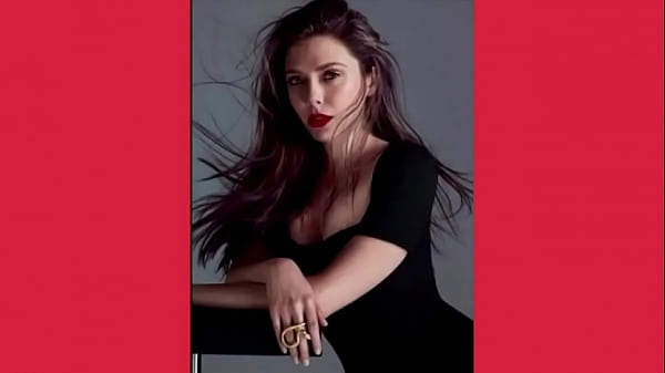 MCU’s Magically Delicious Scarlet Witch in Sexy Video