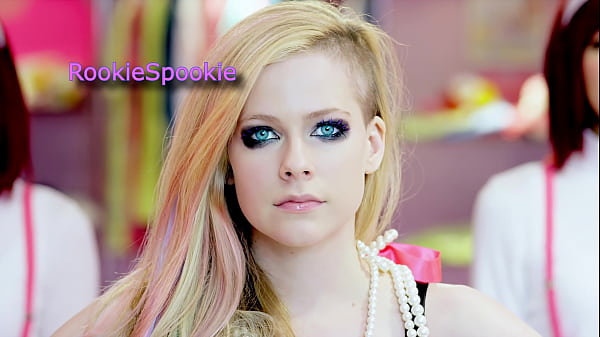 Sexiest Music Video from Avril Lavigne…